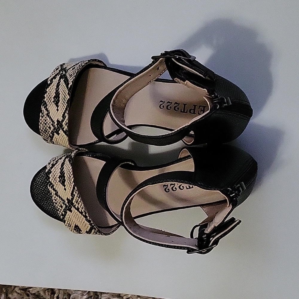 A pair of shoes.